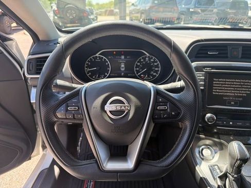 Used 2023 Nissan Maxima SV w/ Floor Mat Group FWD image 38