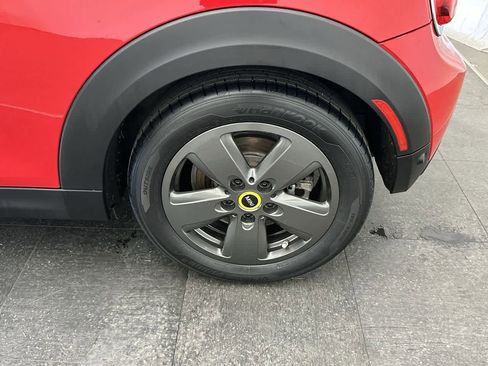 Certified 2024 MINI Cooper SE image 24