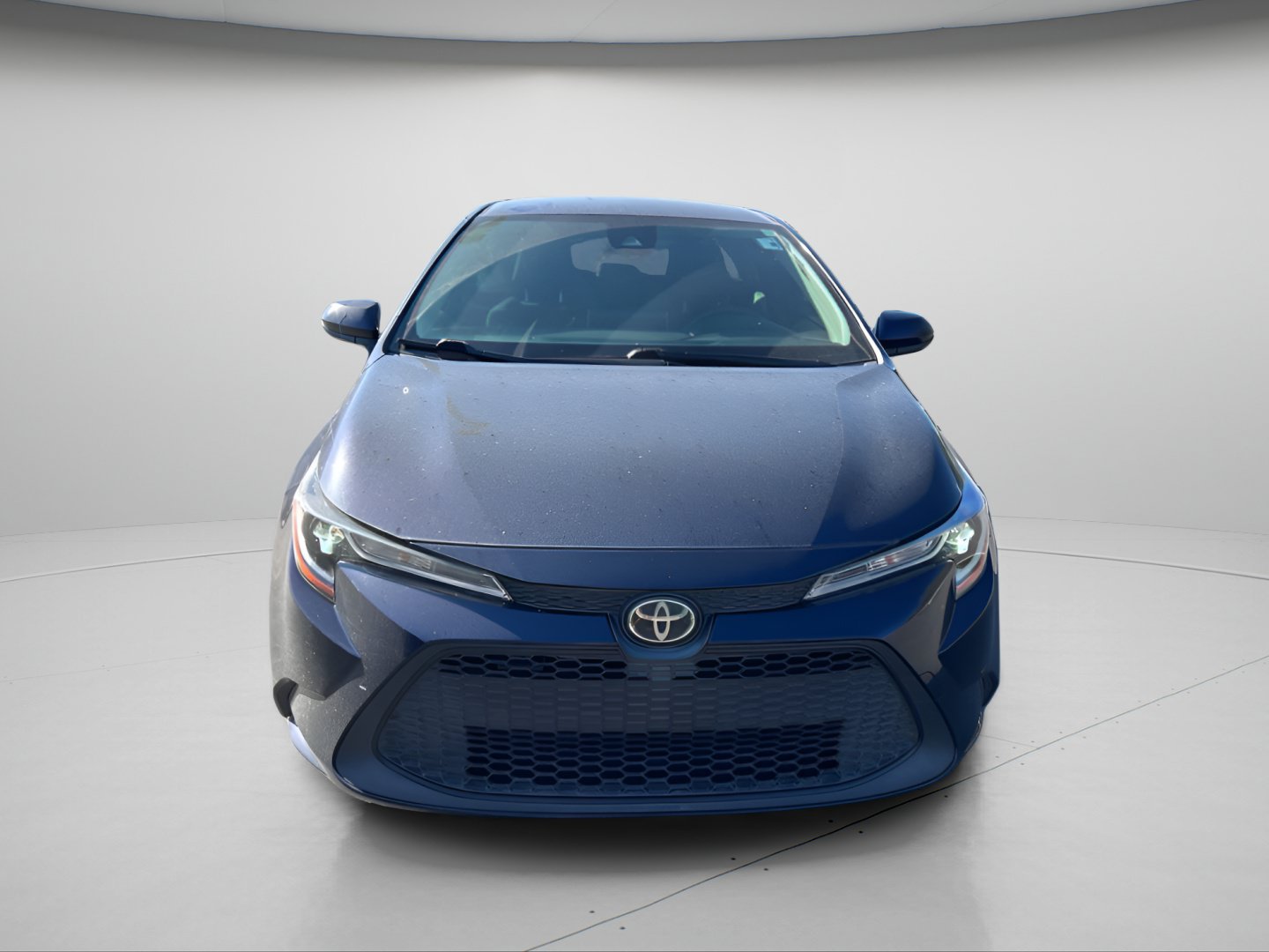 Used 2021 Toyota Corolla LE w/ Carpet Mat Package (TMS) FWD image 3