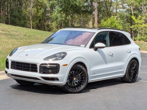 Certified 2023 Porsche Cayenne GTS AWD/4WD image 1