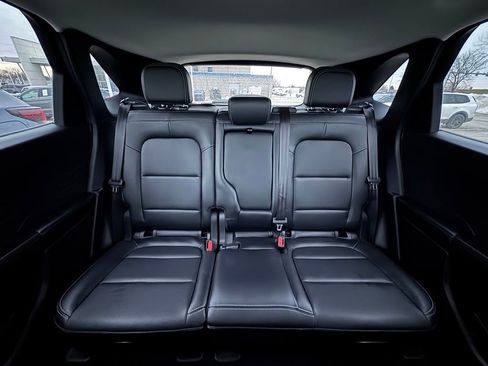 Used 2022 Ford Escape SEL image 30