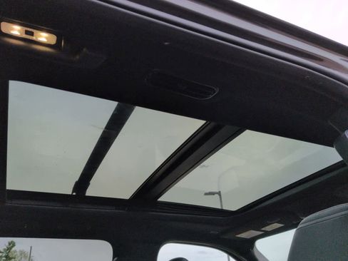 Used 2021 Ford Expedition Max Limited image 23