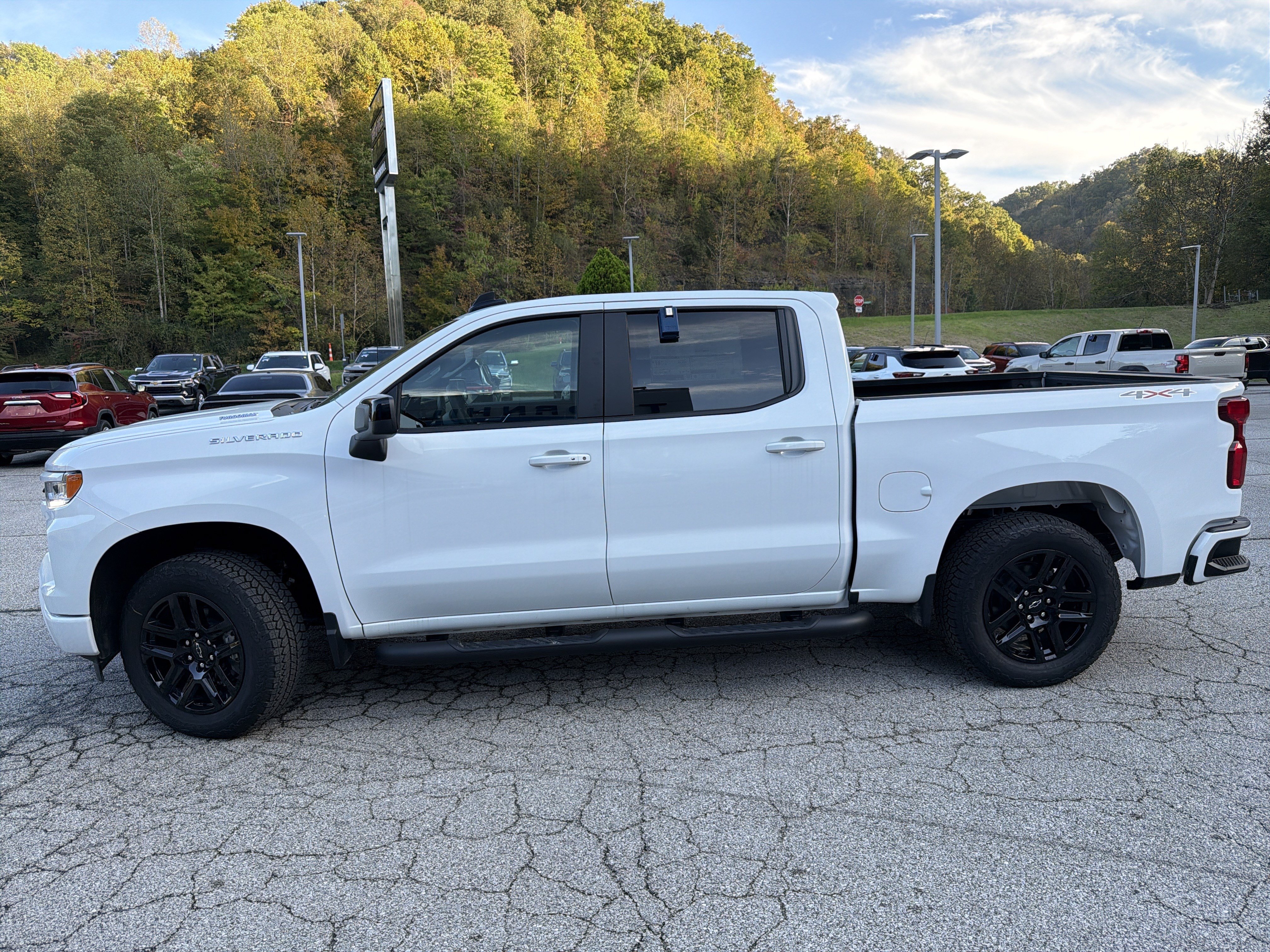 New 2026 Chevrolet Silverado 1500 RST w/ RST Select Package AWD/4WD image 7
