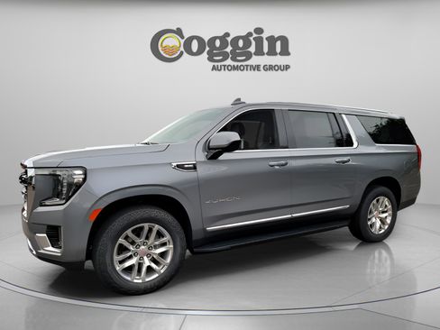 Used 2022 GMC Yukon XL SLT image 2
