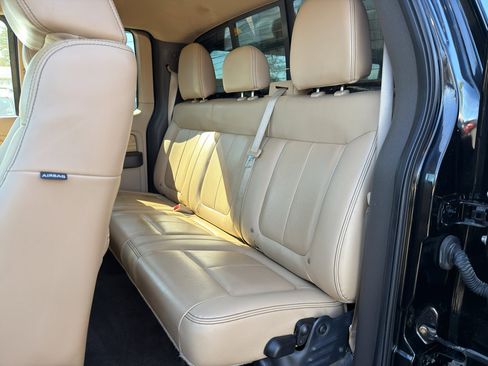 Used 2011 Ford F150 Lariat w/ Lariat Chrome Pkg image 15