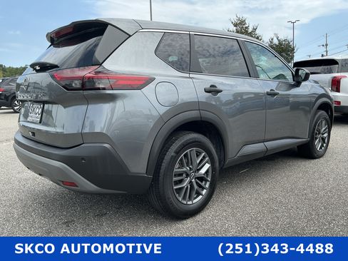 Used 2023 Nissan Rogue S FWD image 5