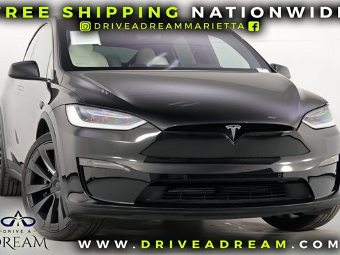 Used 2022 Tesla Model X Plaid image 2