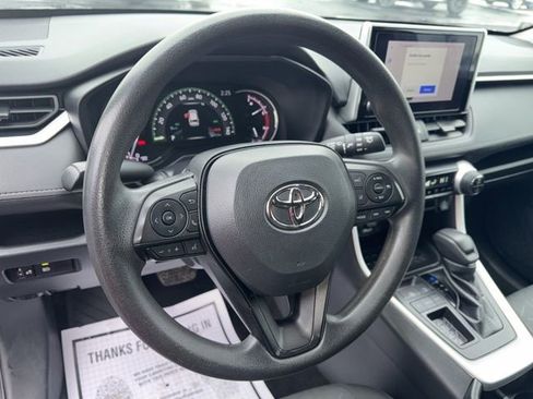 Used 2023 Toyota RAV4 XLE image 11