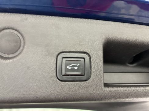 Used 2022 Chevrolet Equinox LT image 7