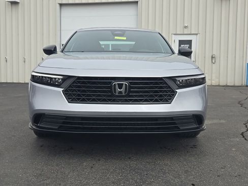 Certified 2025 Honda Accord Sport image 2