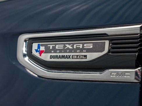 Used 2023 GMC Sierra 1500 SLT AWD/4WD image 49