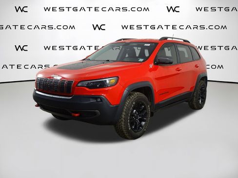 Used 2019 Jeep Cherokee Trailhawk w/ Comfort/Convenience Group image 1