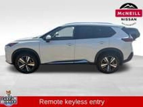 Used 2023 Nissan Rogue Platinum AWD/4WD image 5