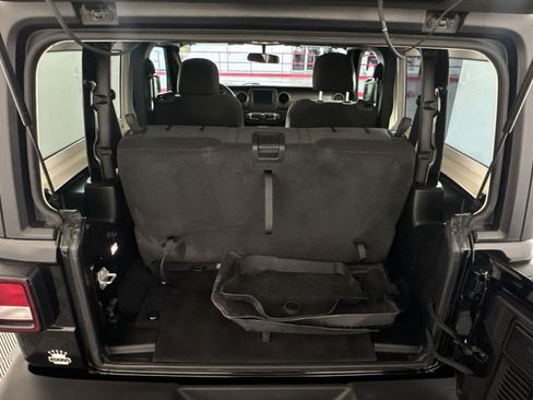 Used 2023 Jeep Wrangler Sport AWD/4WD image 24