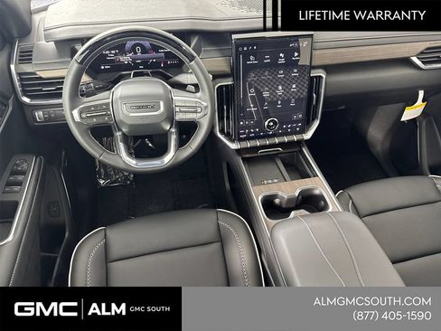 New 2026 GMC Acadia Denali w/ Super Cruise Package FWD image 26