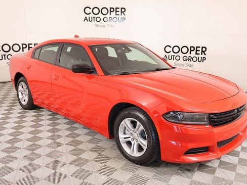 Used 2023 Dodge Charger SXT image 1