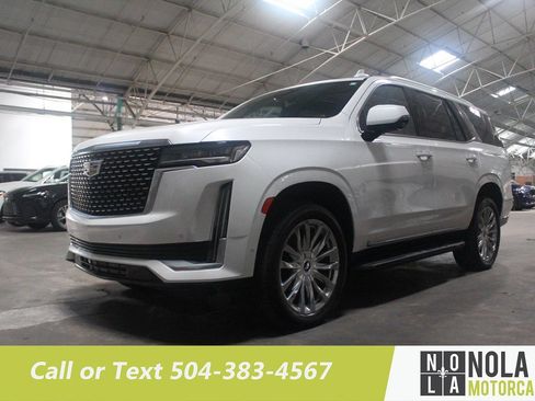 Used 2022 Cadillac Escalade Premium Luxury RWD image 1