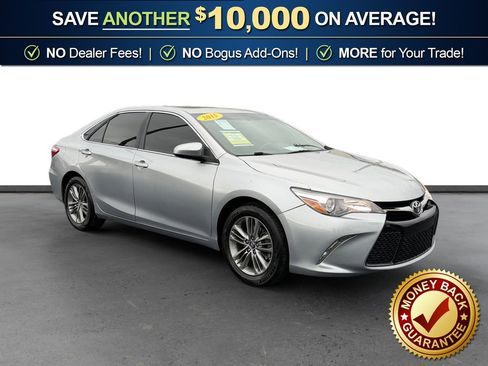 Used 2015 Toyota Camry SE image 11