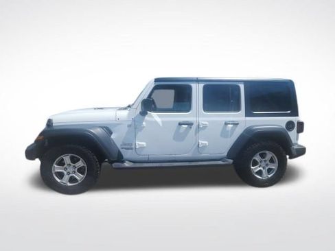 Used 2018 Jeep Wrangler Unlimited Sport S AWD/4WD image 6
