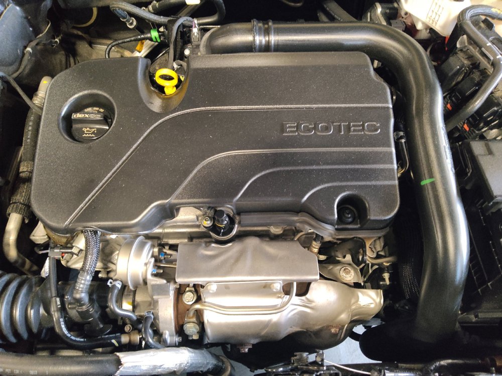 Used 2023 Chevrolet Malibu LT FWD image 30