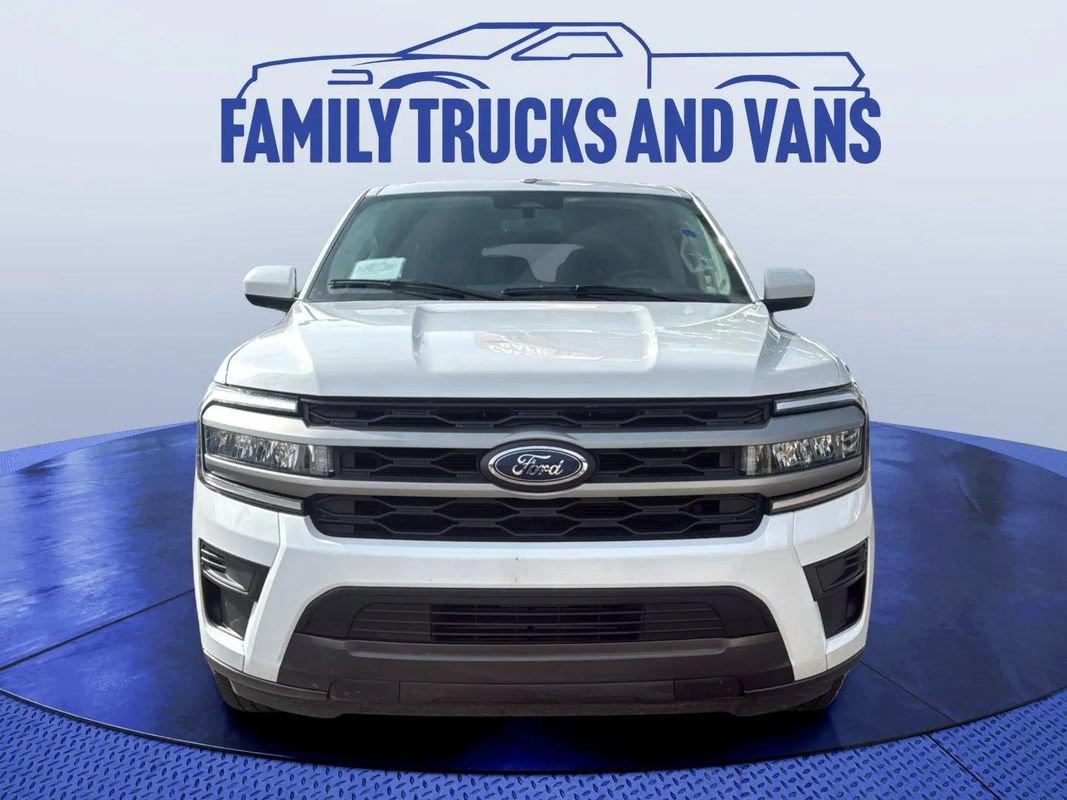 Used 2024 Ford Expedition Max XLT AWD/4WD image 8