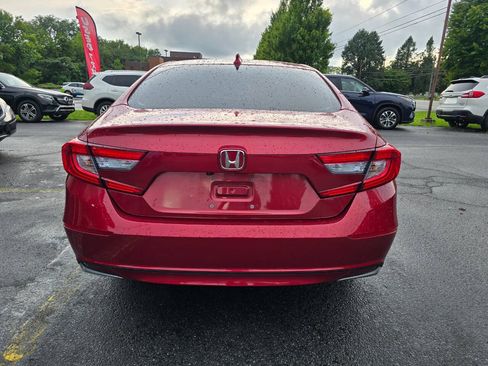 Used 2020 Honda Accord Hybrid image 4