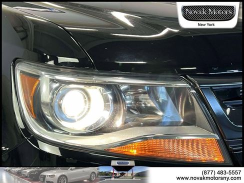 Used 2019 Chevrolet Colorado ZR2 w/ ZR2 Midnight Special Edition image 9