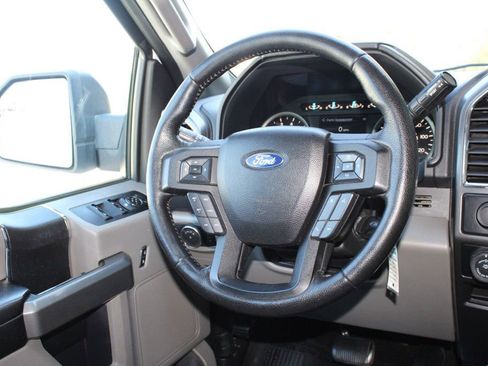 Used 2016 Ford F150 XLT w/ Equipment Group 301A Mid image 10