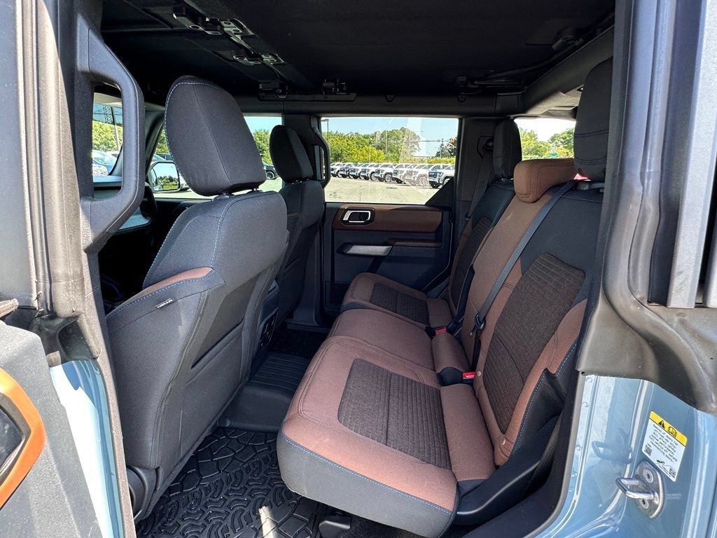 Used 2023 Ford Bronco Outer Banks AWD/4WD image 24