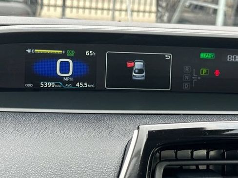Used 2022 Toyota Prius XLE w/ Protection Package #3 (TMS) FWD image 25