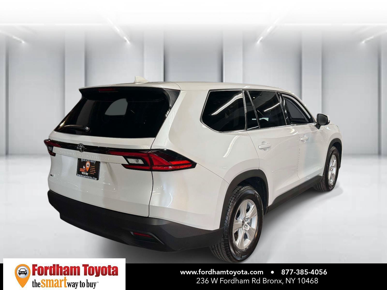 Used 2026 Toyota Grand Highlander AWD image 7