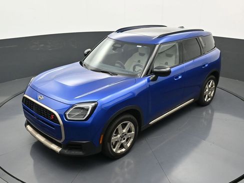 Used 2025 MINI Cooper Countryman S w/ Comfort Package Max image 31