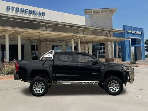 Used 2020 Chevrolet Colorado Z71 image 4