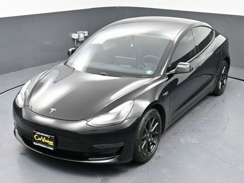Used 2021 Tesla Model 3 Standard Range Plus image 48