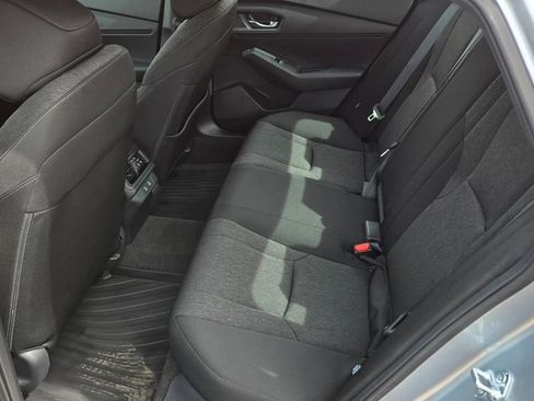 Used 2025 Honda Accord SE image 11