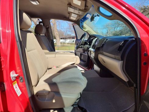 Used 2010 Toyota Tundra 2WD Double Cab image 29