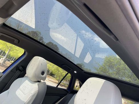 Used 2022 Volkswagen ID.4 Pro S image 17