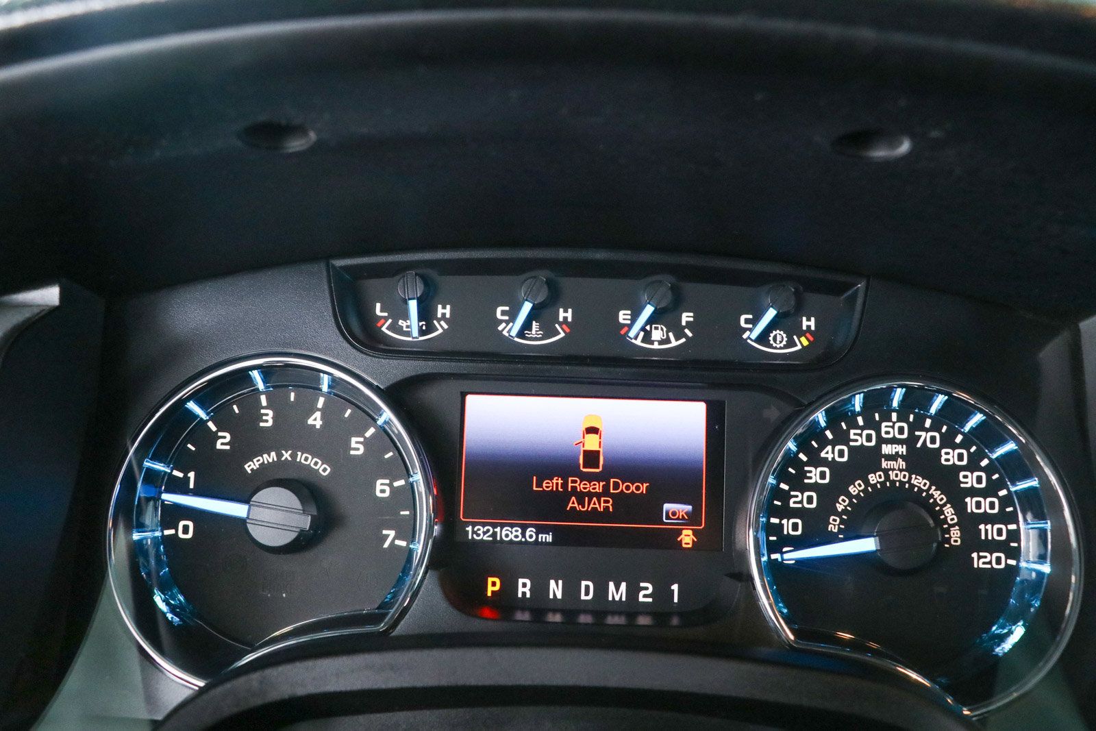 Used 2013 Ford F150 XLT w/ Luxury Equipment Group RWD image 16