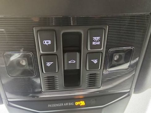 Used 2023 Volkswagen Arteon SEL Premium AWD/4WD image 72