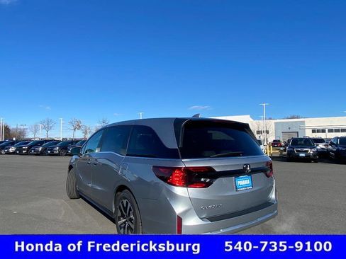 Certified 2026 Honda Odyssey EX-L image 6