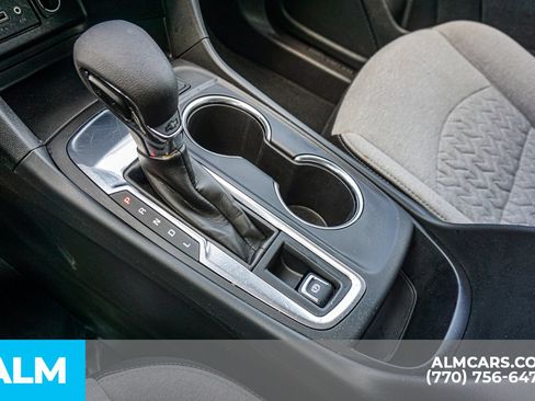 Used 2024 Chevrolet Equinox LT FWD image 45