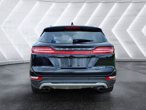 Used 2017 Lincoln MKC Reserve FWD image 4