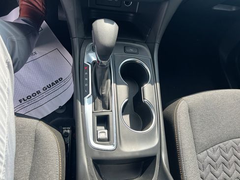 Used 2024 Chevrolet Equinox LT image 17