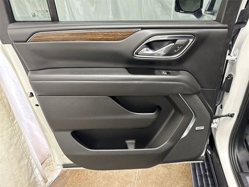 Certified 2024 Chevrolet Suburban High Country image 29