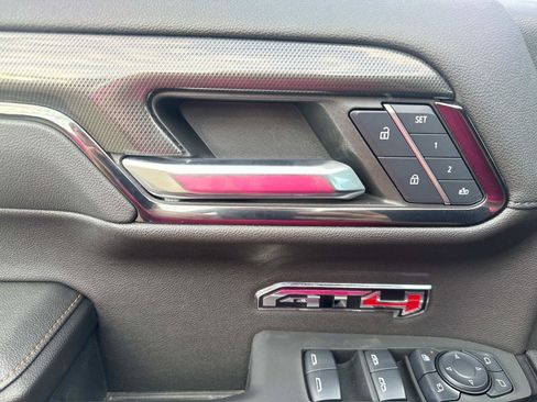 Used 2024 GMC Sierra 1500 AT4 w/ Technology Package image 18