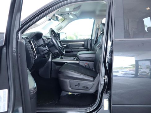Used 2016 RAM 1500 Sport w/ Black Ram 1500 Sport Group AWD/4WD image 16