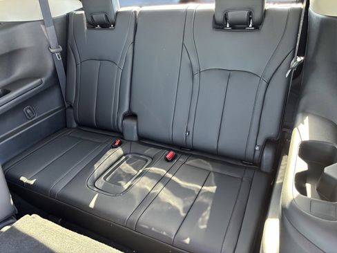 New 2026 INFINITI QX60 Luxe w/ Cargo Package image 23