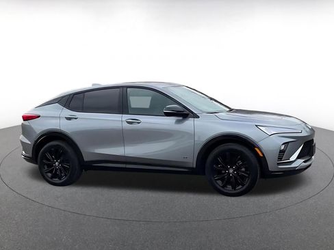 Used 2025 Buick Envista Sport Touring image 16