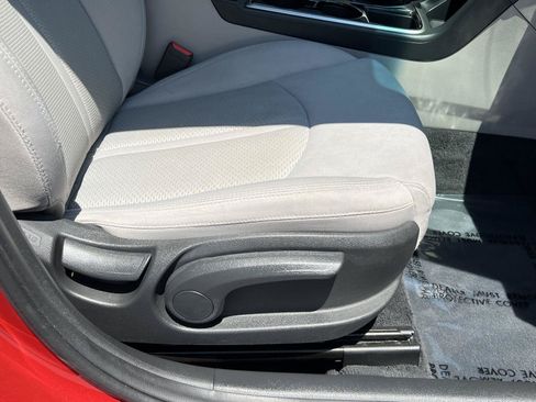 Used 2018 Hyundai Sonata SE FWD image 18