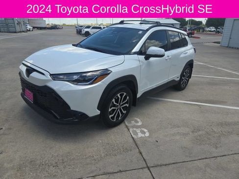 Used 2024 Toyota Corolla Cross AWD Hybrid image 2